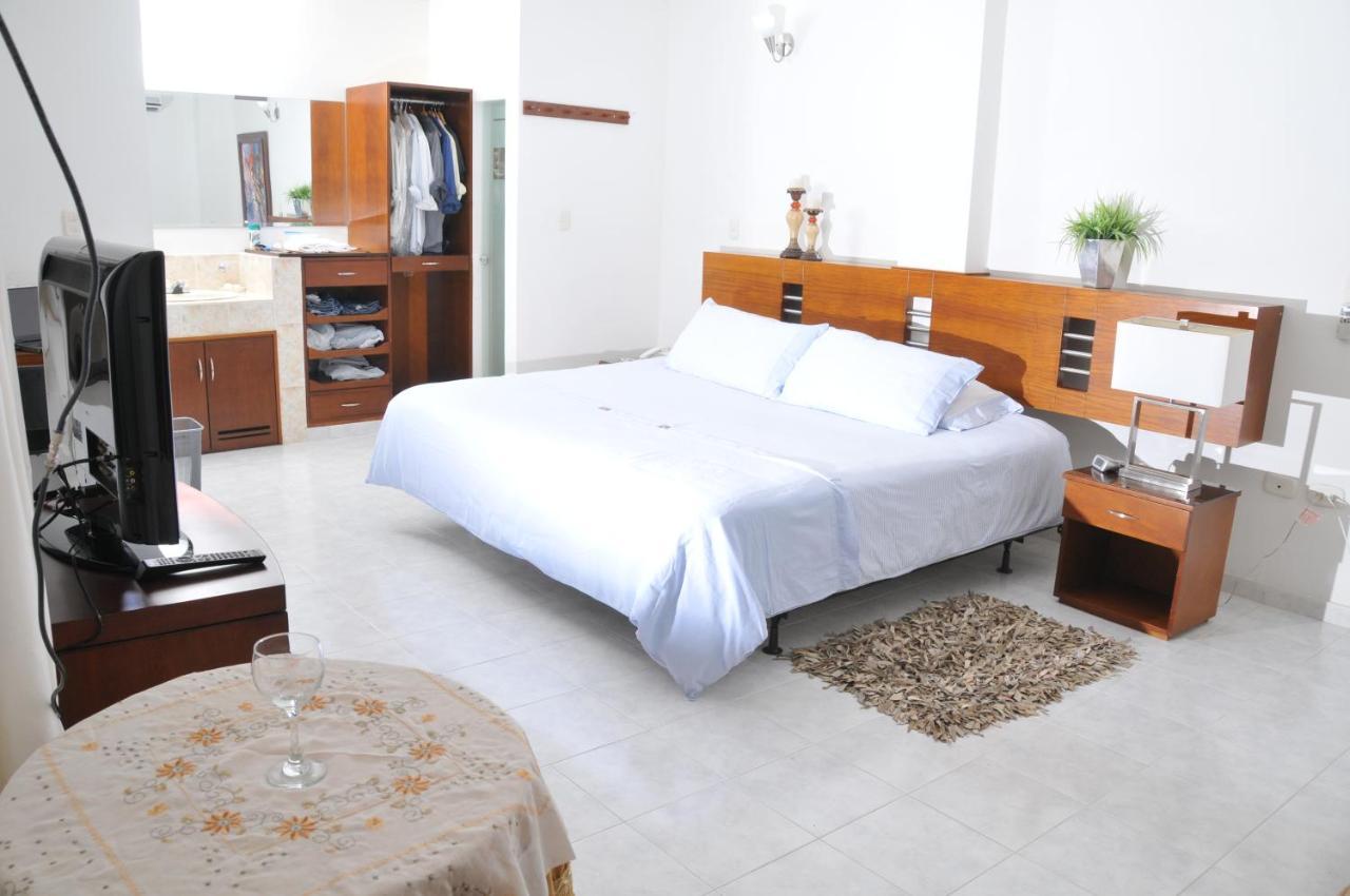 Hotel Barrancabermeja Plaza Esterno foto