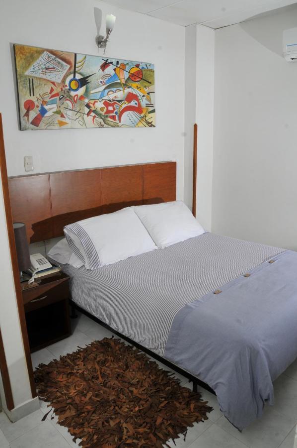 Hotel Barrancabermeja Plaza Esterno foto